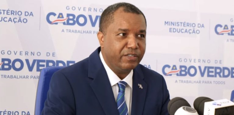 Educação abre novo ano político no Parlamento