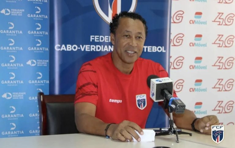 Bubista anuncia lista de convocados para amigáveis contra Argélia e Comores