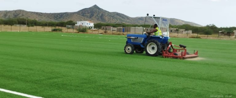 Vila da Calheta na Ilha do Maio ganha campo relvado 