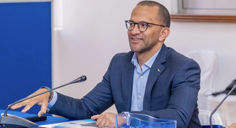 Estratégia Nacional para o Mar com investimento de 500 milhões de euros prevista para 10 anos