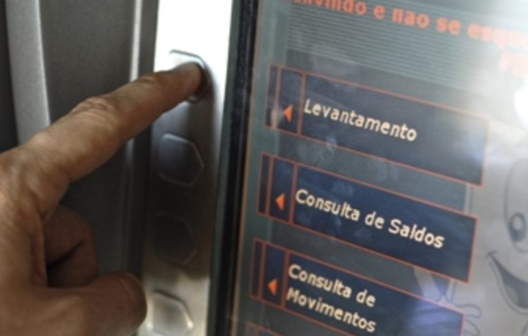 Mais de 5,6 mil milhões de Escudos movimentados na rede Vinti4 no Natal