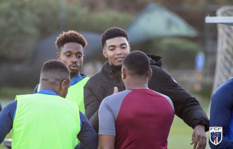 Lesionado Ivanildo Fernandes apoia comitiva Cabo-verdiana no estágio em Troia