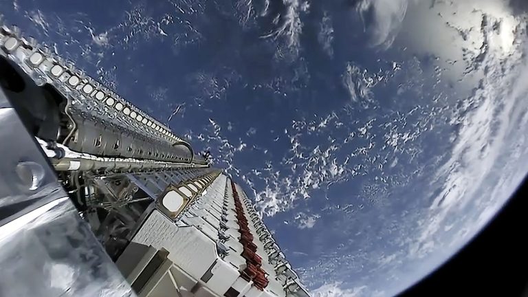 ARME esclarece taxa associada ao serviço de internet via satélite da Starlink