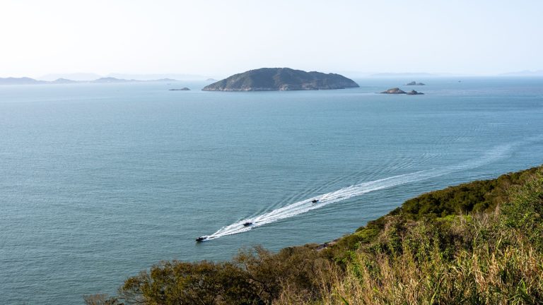Taiwan deteta dois navios de guerra Russos junto à costa da ilha