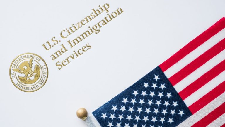 EUA exigem registo e impressões digitais de imigrantes indocumentados