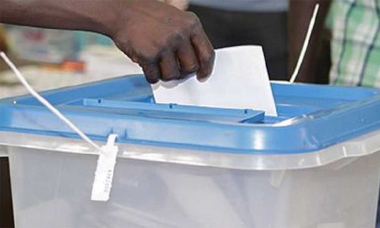 Eleições em Portugal. Líderes do PSD e PS já votaram e apelaram ao voto
