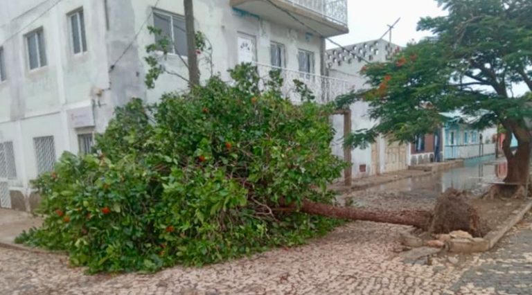 Mau tempo provoca ocorrências pontuais em Cabo Verde, Proteção Civil recomenda cautela