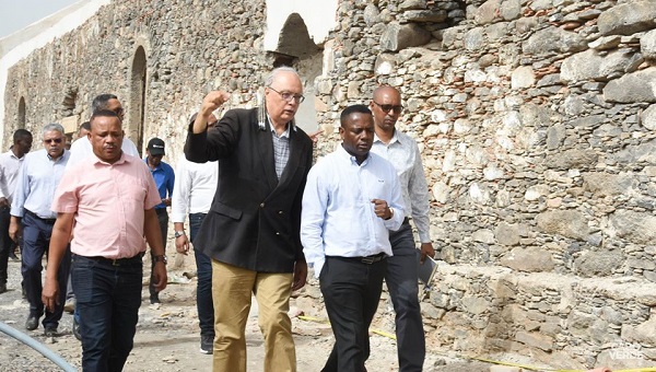Vice PM visitou Santa Cruz