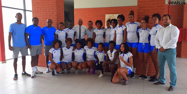 Elísio Freire mostra total apoio do Governo à Seleção Feminina de Voleibol
