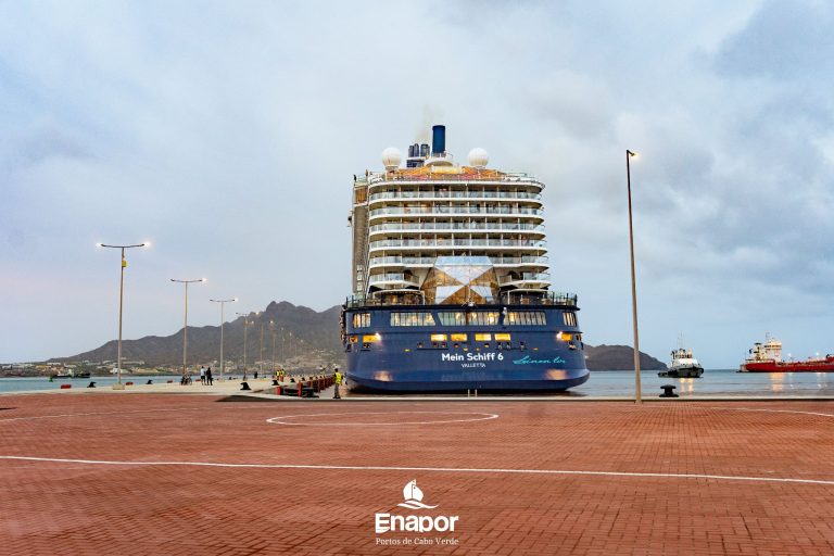 Porto de Cruzeiros do Mindelo abre temporada 2026/2027 esta terça-feira
