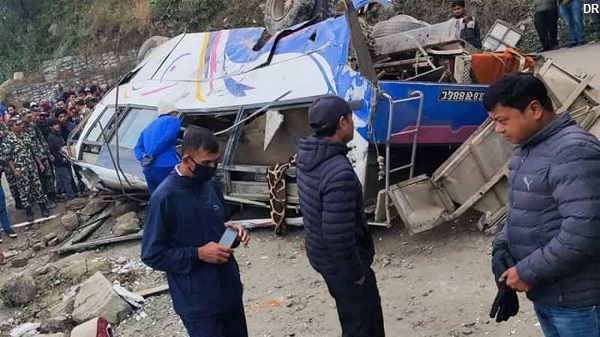 acidente de autocarro