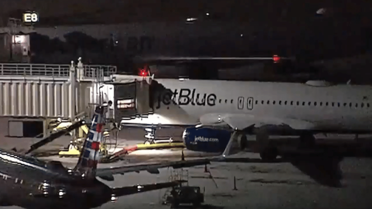 Dois corpos encontrados junto de trem de aterragem de avião na Florida
