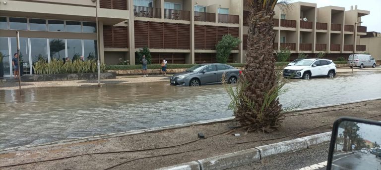 Governo admite apoio para minimizar prejuízos da tempestade em Santa Maria
