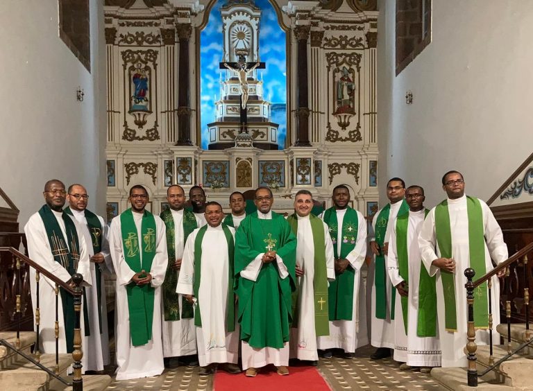 Igreja de Mindelo celebra 18 anos de Entrada Solene do seu primeiro Bispo