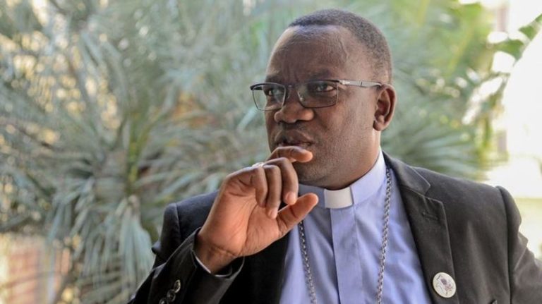 Bispo de Pemba teme que saída das forças de Cabo Delgado diminua possibilidade do interesse pela violência na região