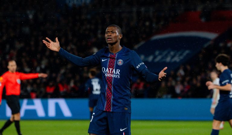 Treinador do PSG rende-se a Nuno Mendes, lateral de origem Cabo-verdiana