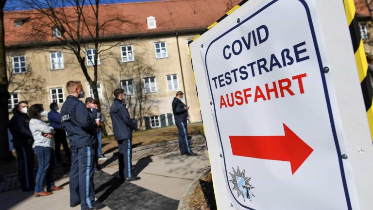 Alemanha com mais 64.510 casos e 378 mortes por Covid-19