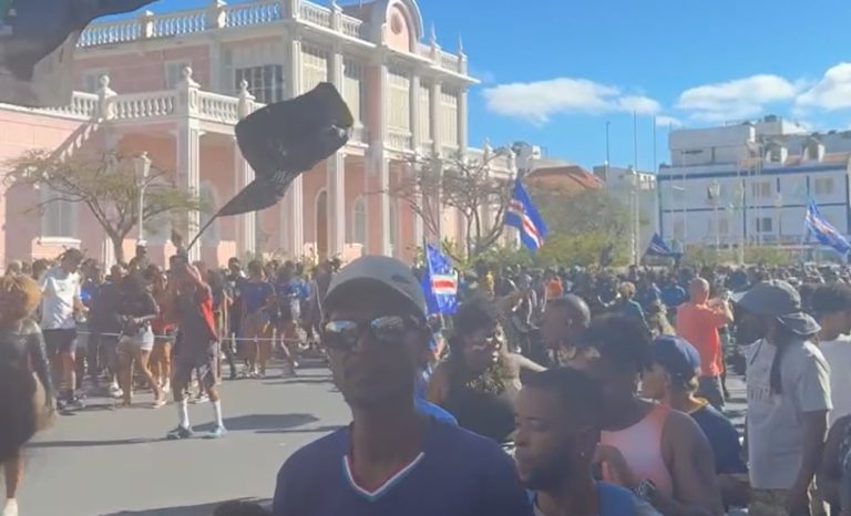 Mandingas dão início ao Carnaval em São Vicente com homenagem às seleções de Cabo Verde