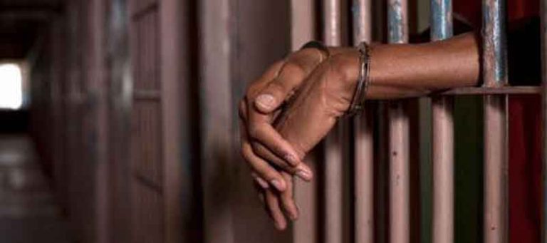 Indivíduo suspeito de crime de roubo detido em São Vicente