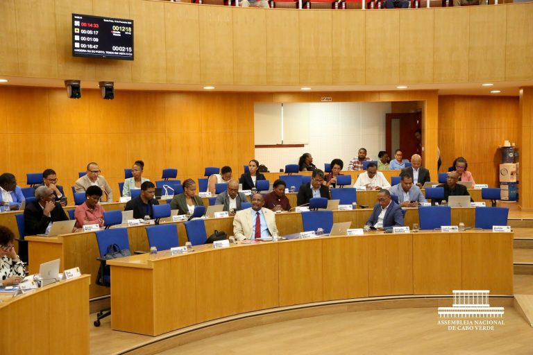 MpD destaca conquistas após 10 anos de governação