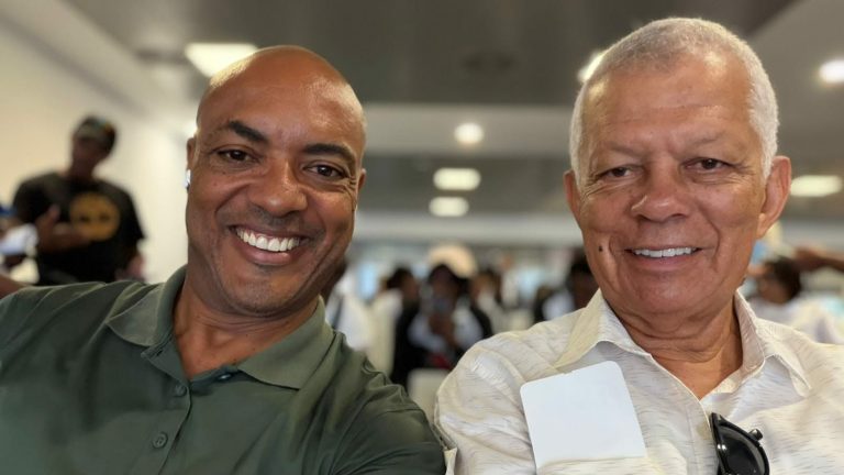 Eleições no MpD. Líder histórico reforça campanha de Paulo Veiga