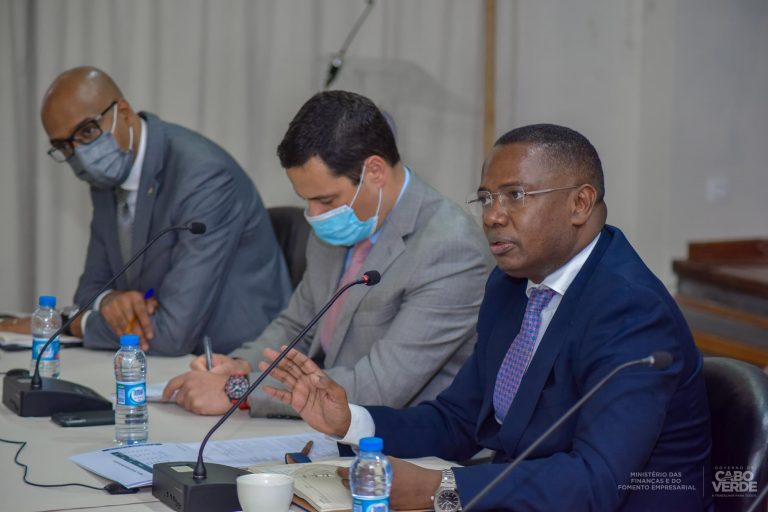 Cabo Verde pede apoio ao FMI. Instituição diz haver condições de apoiar