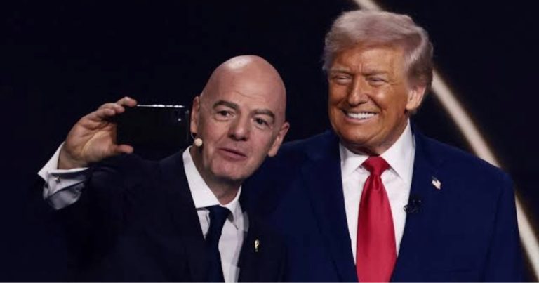 Gianni Infantino acusado de violar regras de neutralidade política do COI