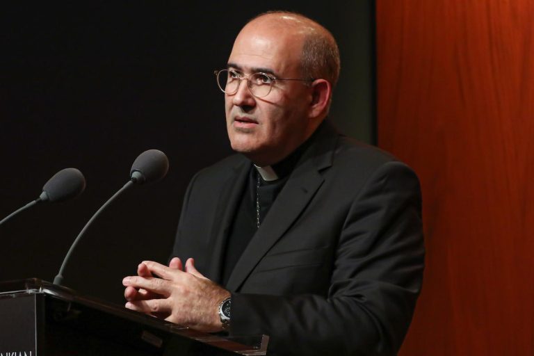 Cardeal Tolentino é enviado do Papa a Congresso Eucarístico em Portugal