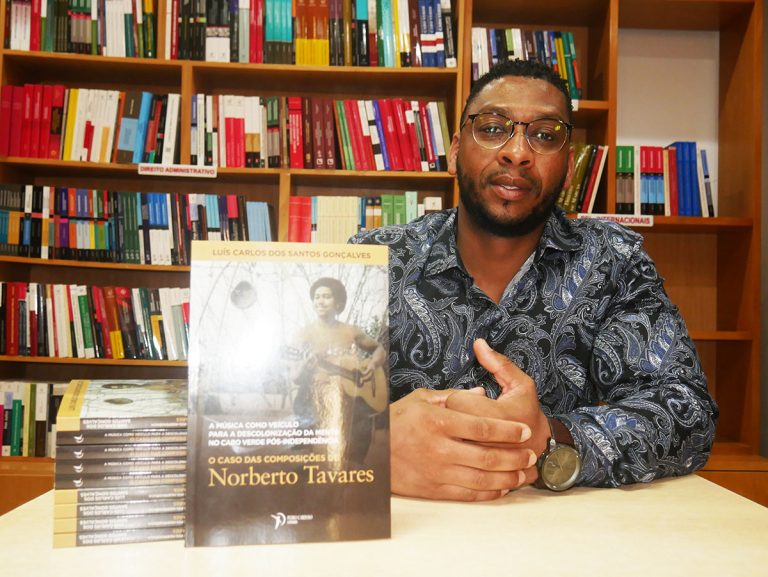 Luís Carlos Gonçalves lança livro sobre Norberto Tavares em Assomada