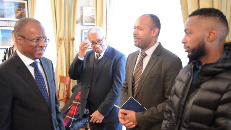 EMBAIXADA EM FRANÇA: PM destaca relação de maior proximidade com os serviços consulares