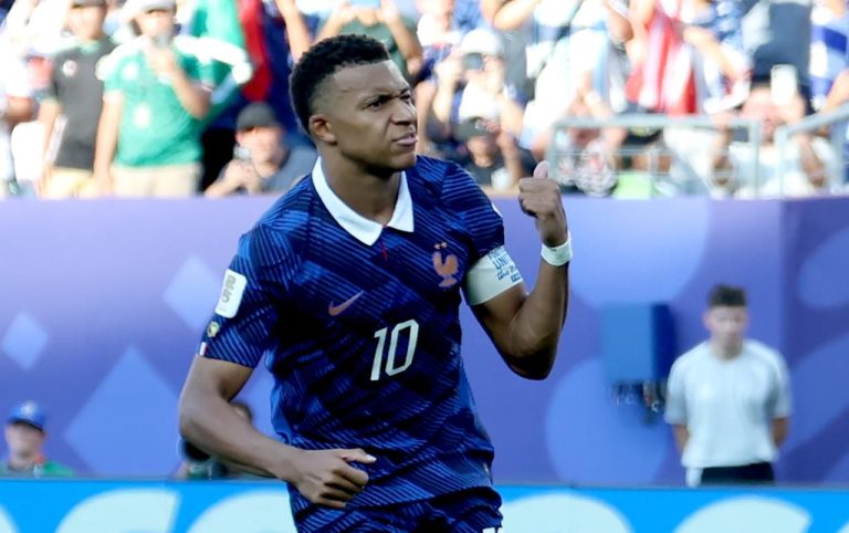 França e Marrocos avançam na Copa