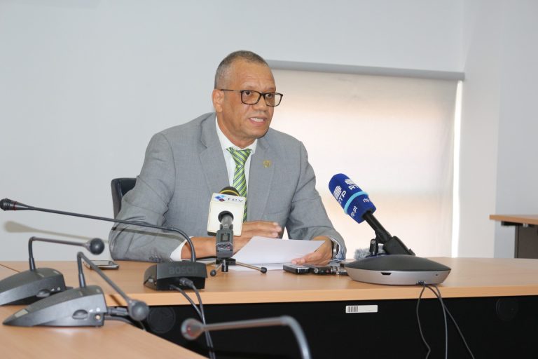 Cabo Verde vai instalar cerca de 15 postos de carregamento elétricos ainda este ano