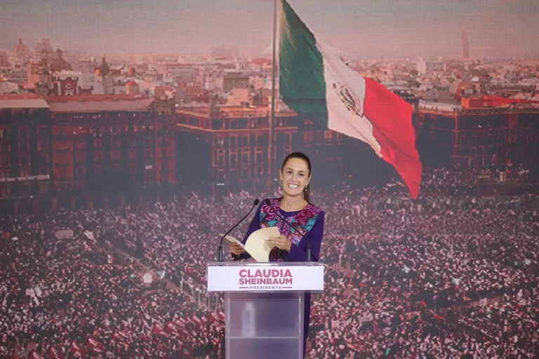 Partido no poder no México vence eleições presidenciais