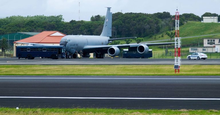 Portugal autoriza uso da Base das Lajes por aviões reabastecedores dos EUA