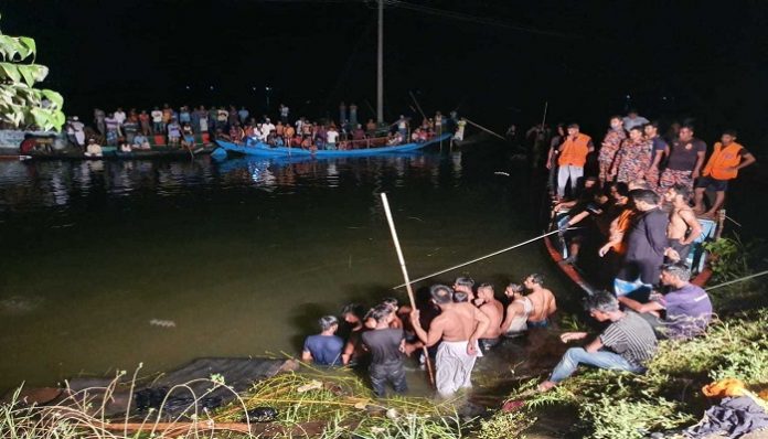 BANGLADESH-ACCIDENT-SEA