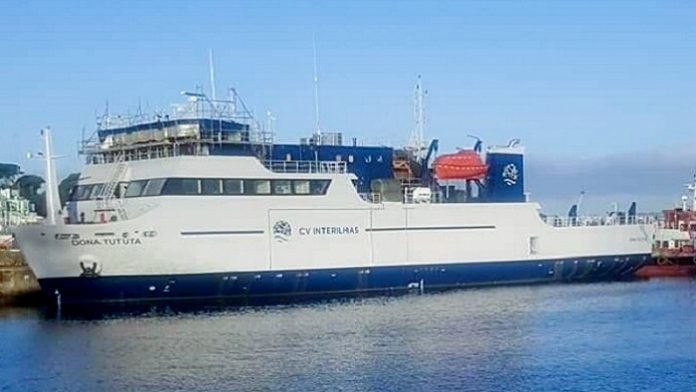 navio-da-CV-Interilhas-Dona-Tututa