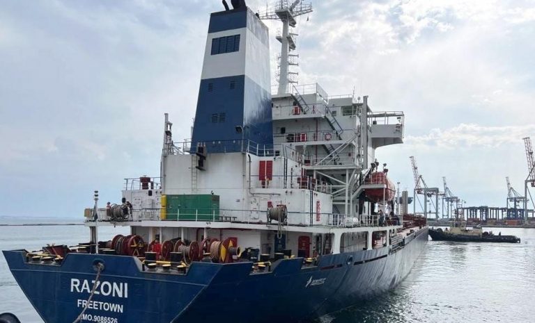 Última hora. Navio Razoni zarpou de Odessa com cereais a bordo