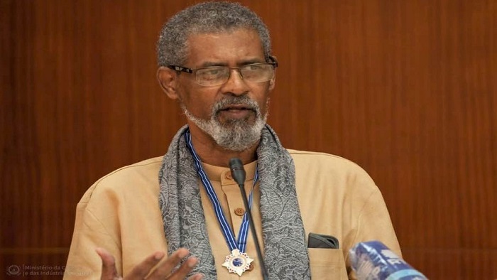 Morreu Artista e Arquiteto, Nhonhô Hopffer Almada