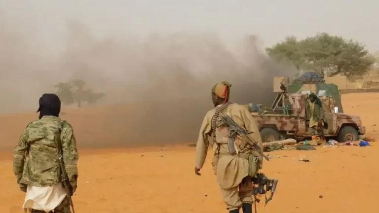 Ataque no norte do Mali deixa pelo menos 10 mortos