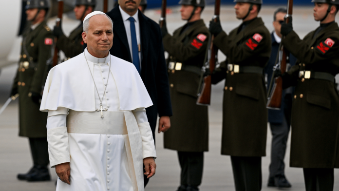 papa-leao-xiv_chegada-na-turquia_anadolu-via-reuters