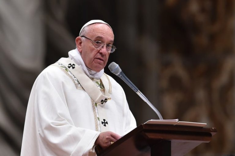 Papa Francisco destaca importância da gratidão e esperança a partir do nascimento de Jesus