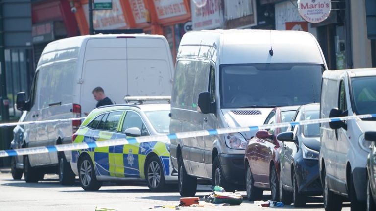 Detido homem suspeito de matar 3 pessoas em Nottingham