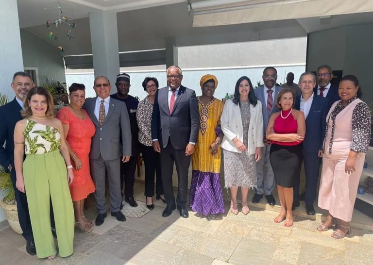 MdC reúne-se com Cabo-verdianos em Brasília e promove Cabo Verde a várias entidades Brasileiras