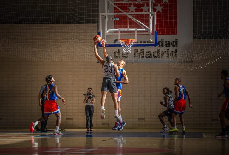 Seleção de Basquetebol reforça treinos nos EUA rumo ao mundial no Japão