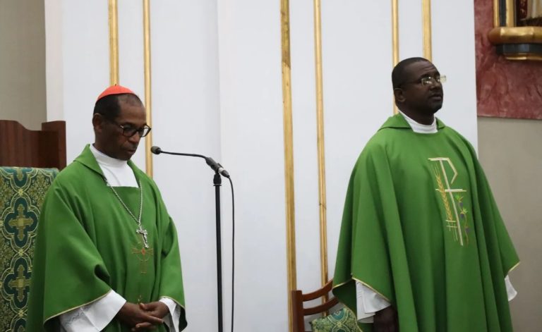 Padre Carlos Varela assume Paróquia de Nossa Senhora da Graça