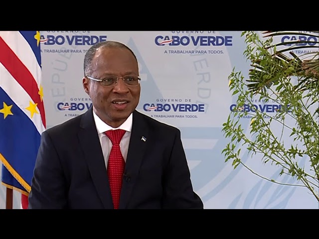 PM perspetiva retoma de voos internacionais até julho