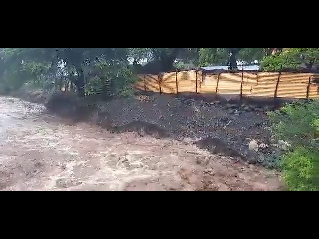 Chuvas provocam “cheias fortes” no Porto Novo