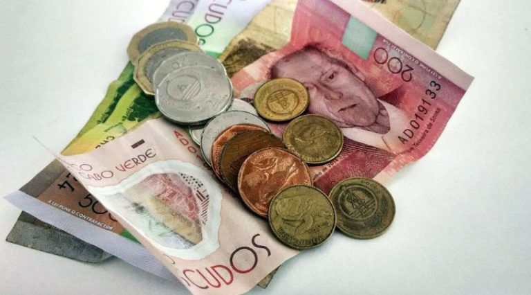 Cabo-verdianos pouparam 59 milhões de contos em sete meses