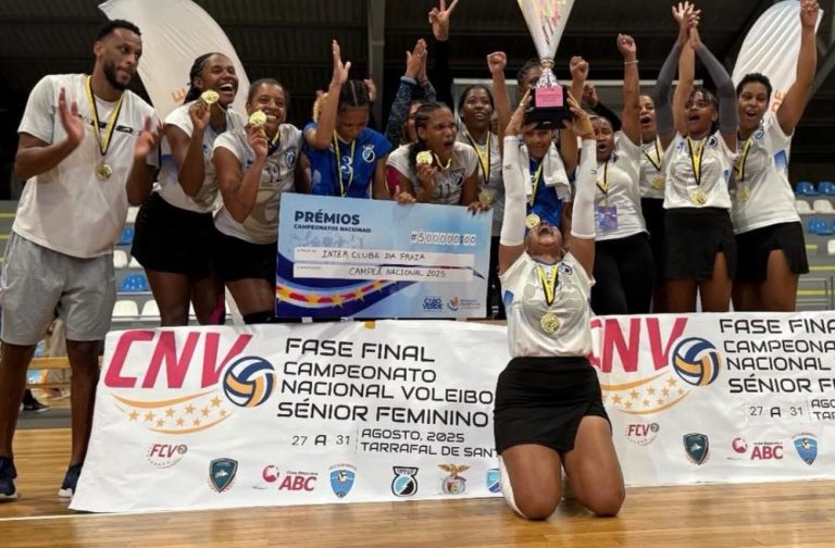 Voleibol feminino. Interclube da Praia conquista título nacional