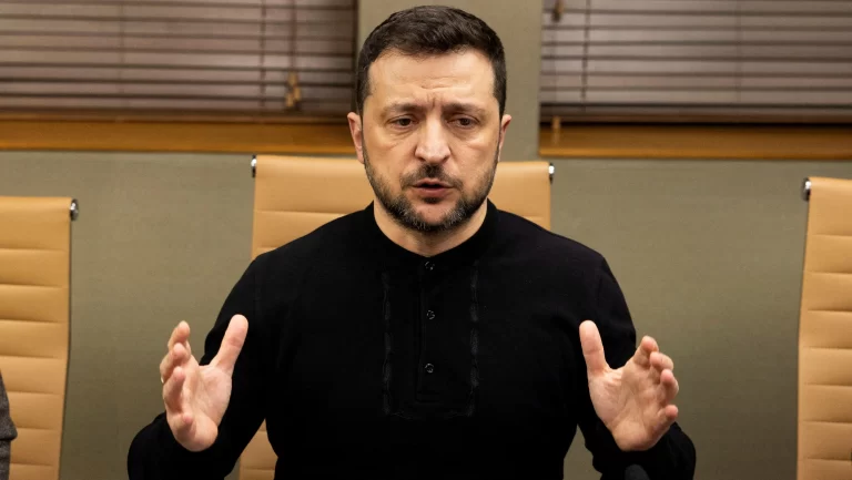 Zelensky diz que cessar-fogo com a Rússia pode acontecer a qualquer momento